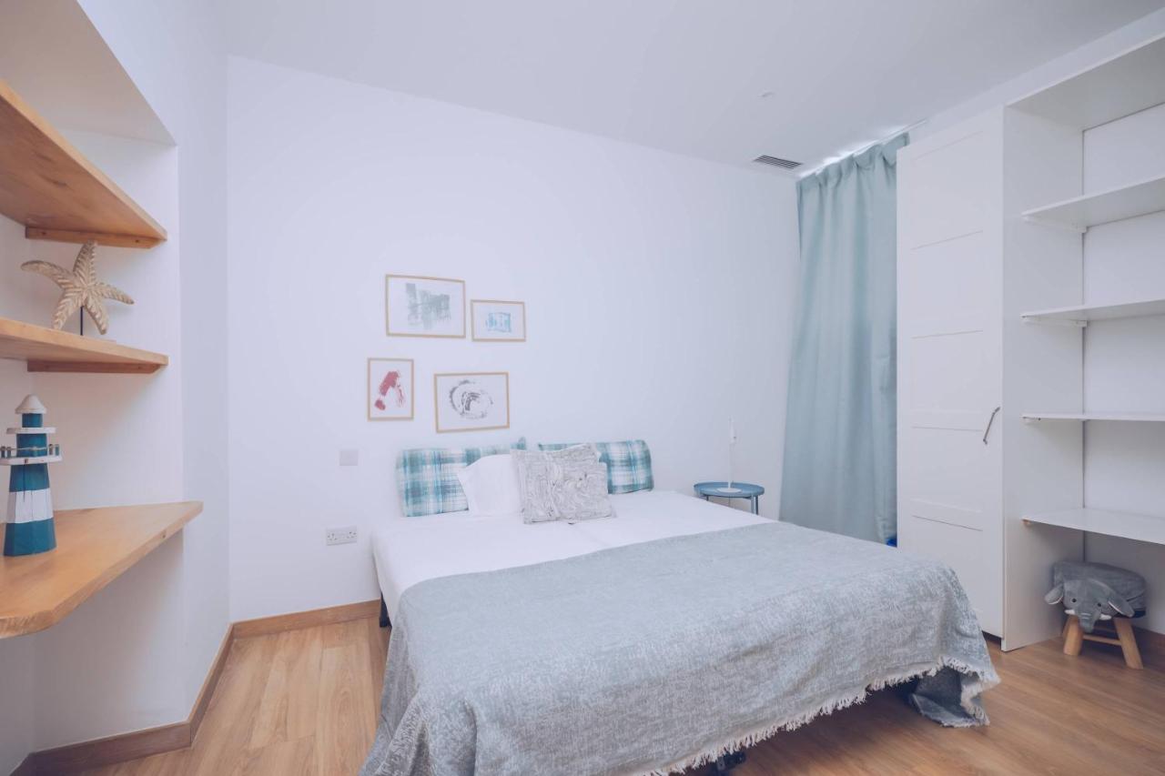 2-BR Gem in Gibraltar's Heart