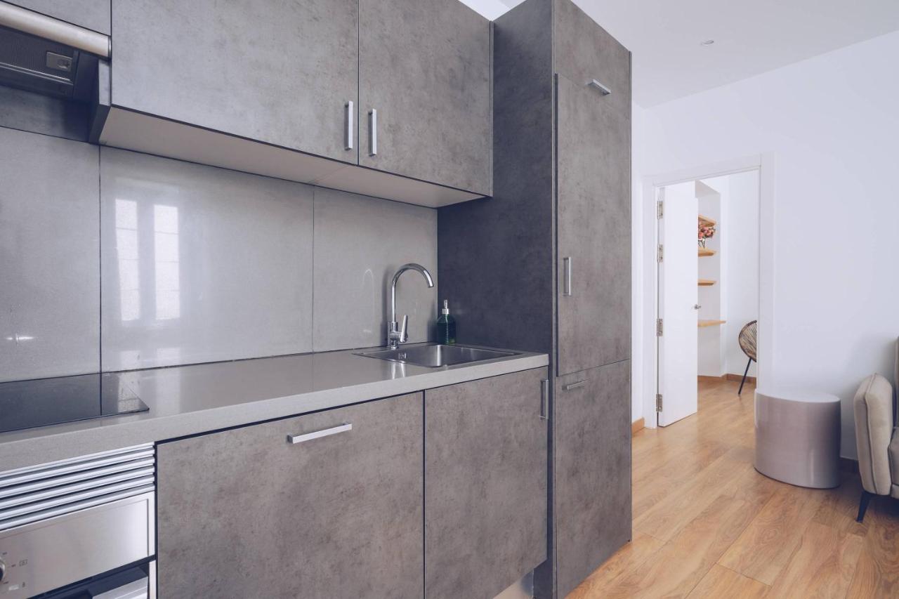 2-BR Gem in Gibraltar's Heart