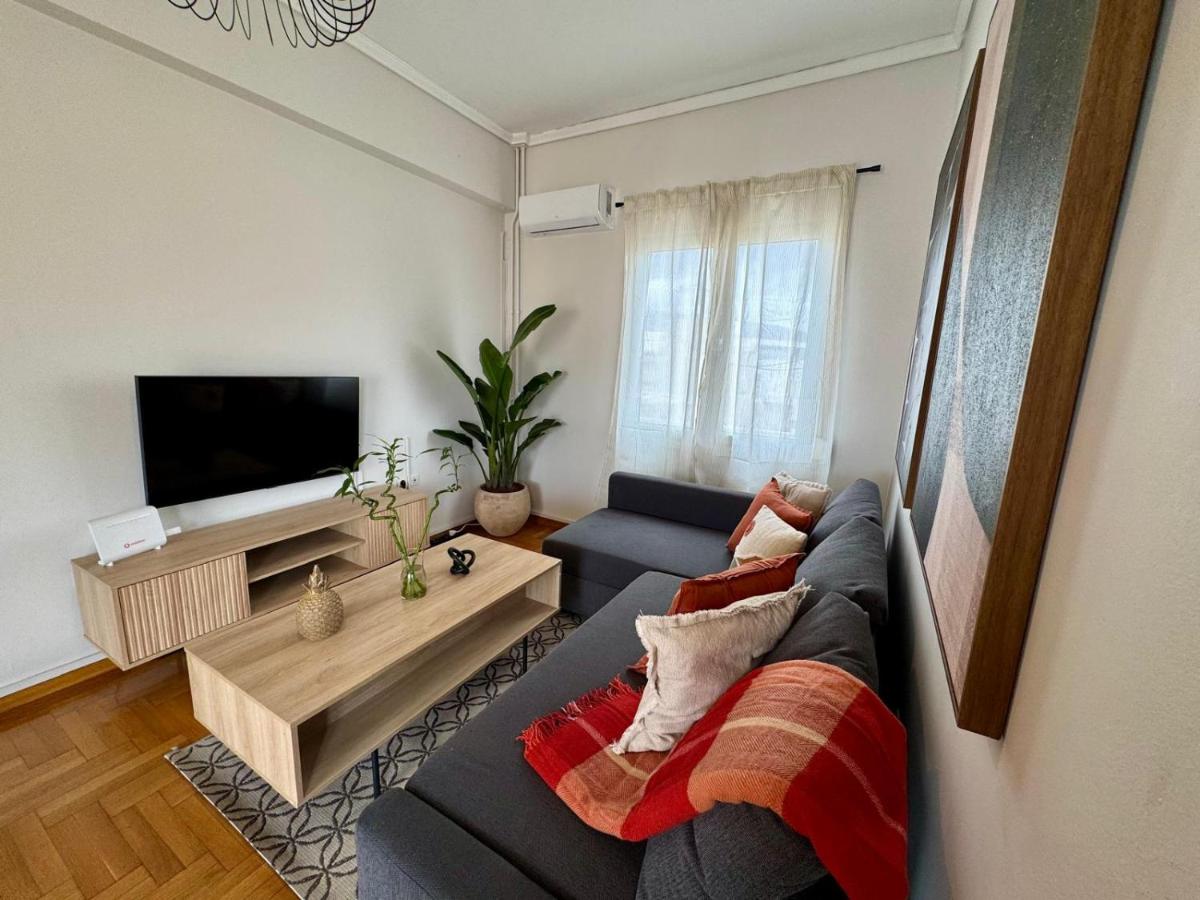 Plaka Flat with View of Acropolis - 5