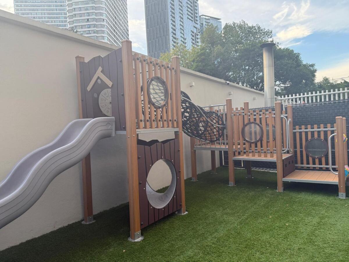 Trendy Suite with Gym Pool CoWork - 5