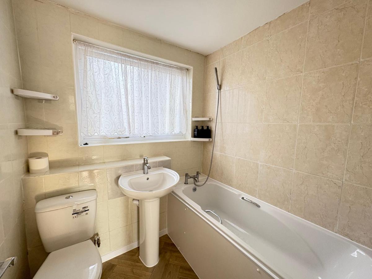 Excel & London City Airport 3bed Garden Retreat - 3