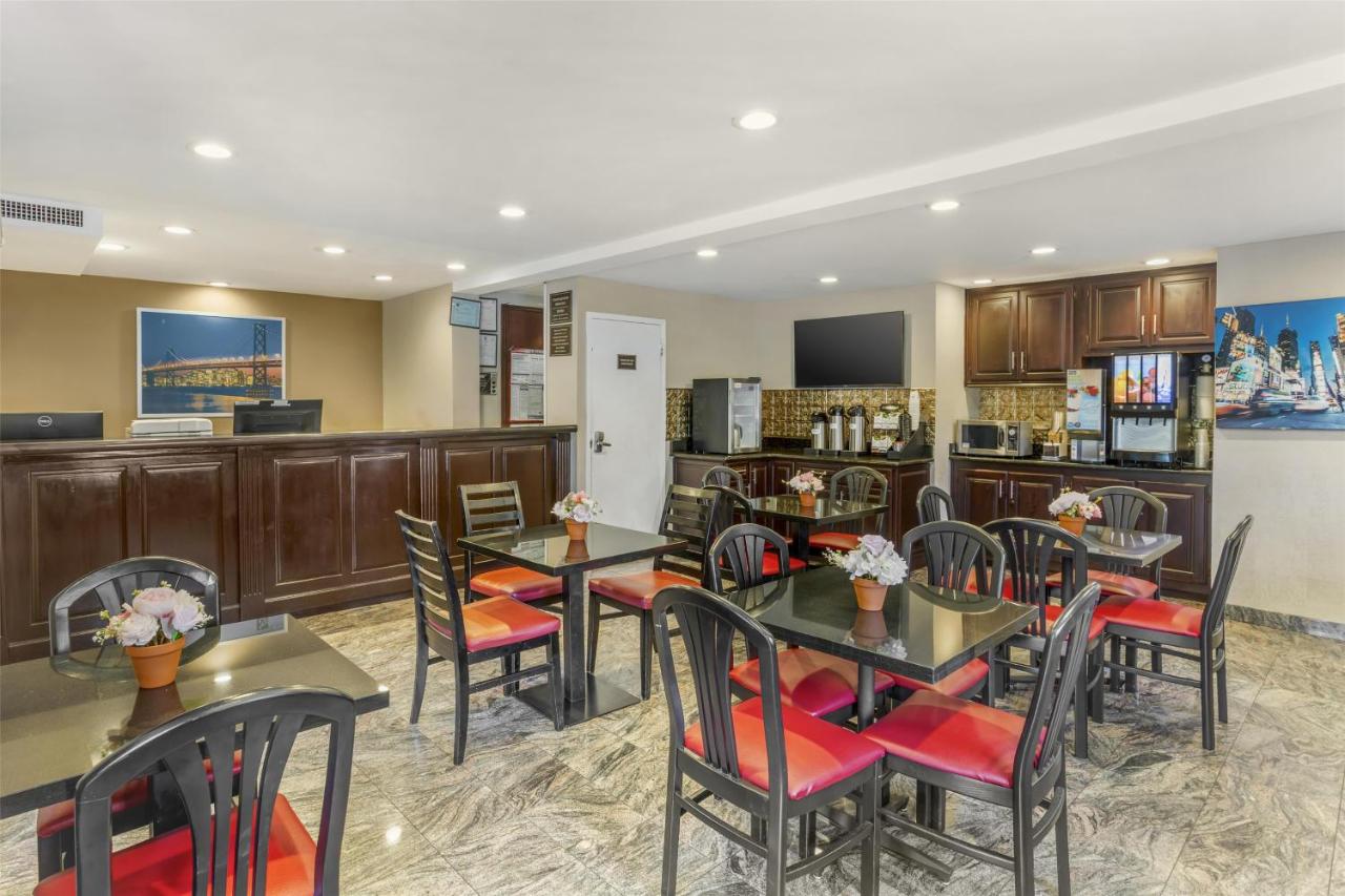 Best Western Fort Lee - 4