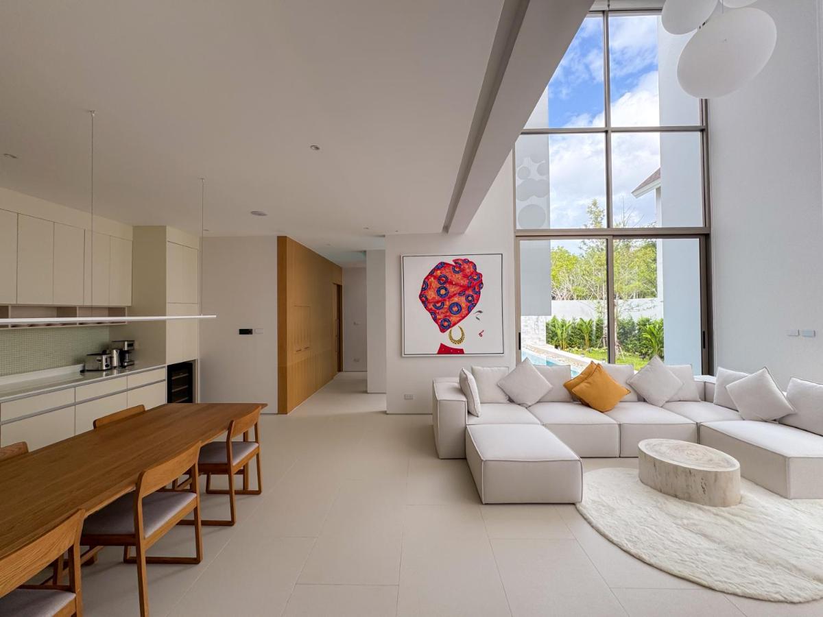 Sumptuous Duplex Pool Villa 3BR in Newly Built LuxPride 4 L12 Residence - 4