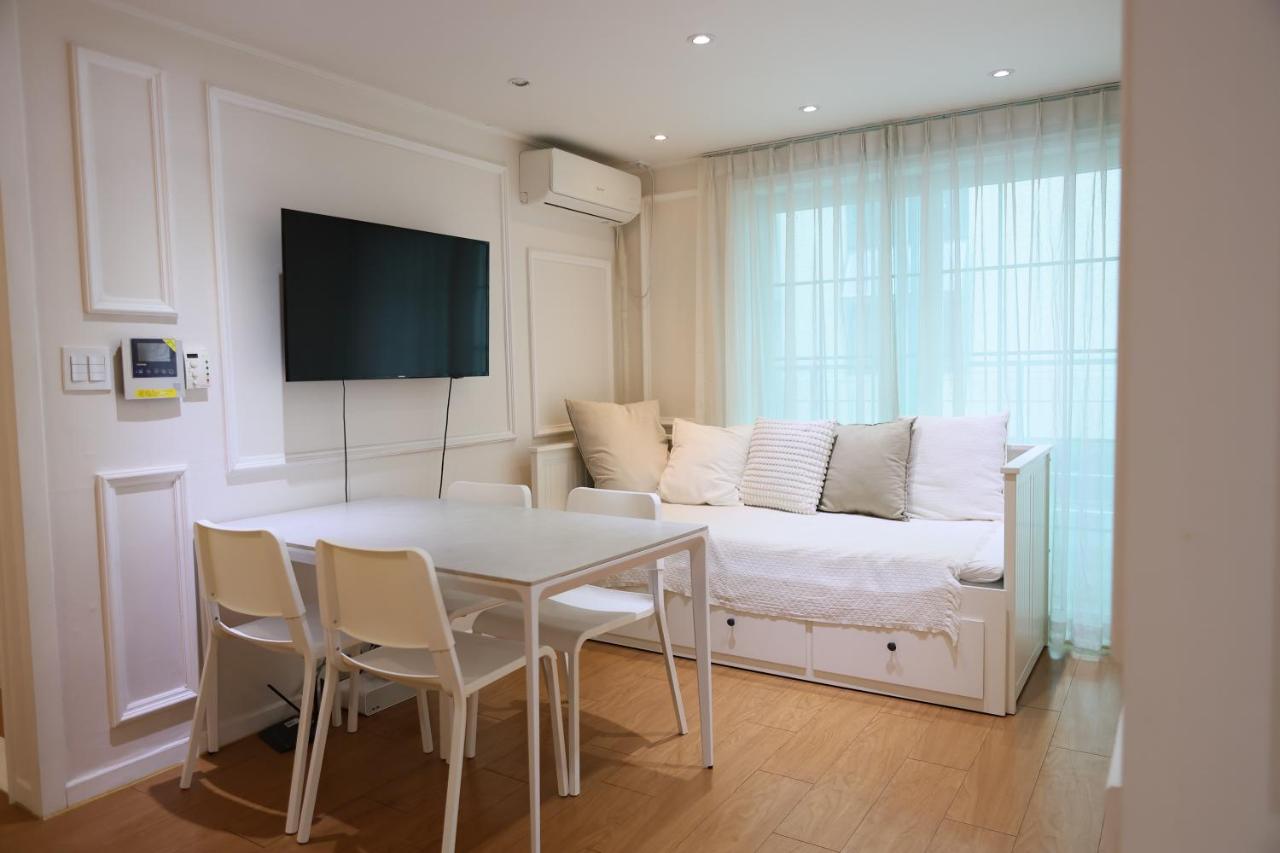 Gangnam Neat & Cozy Stay l Near Station - 5