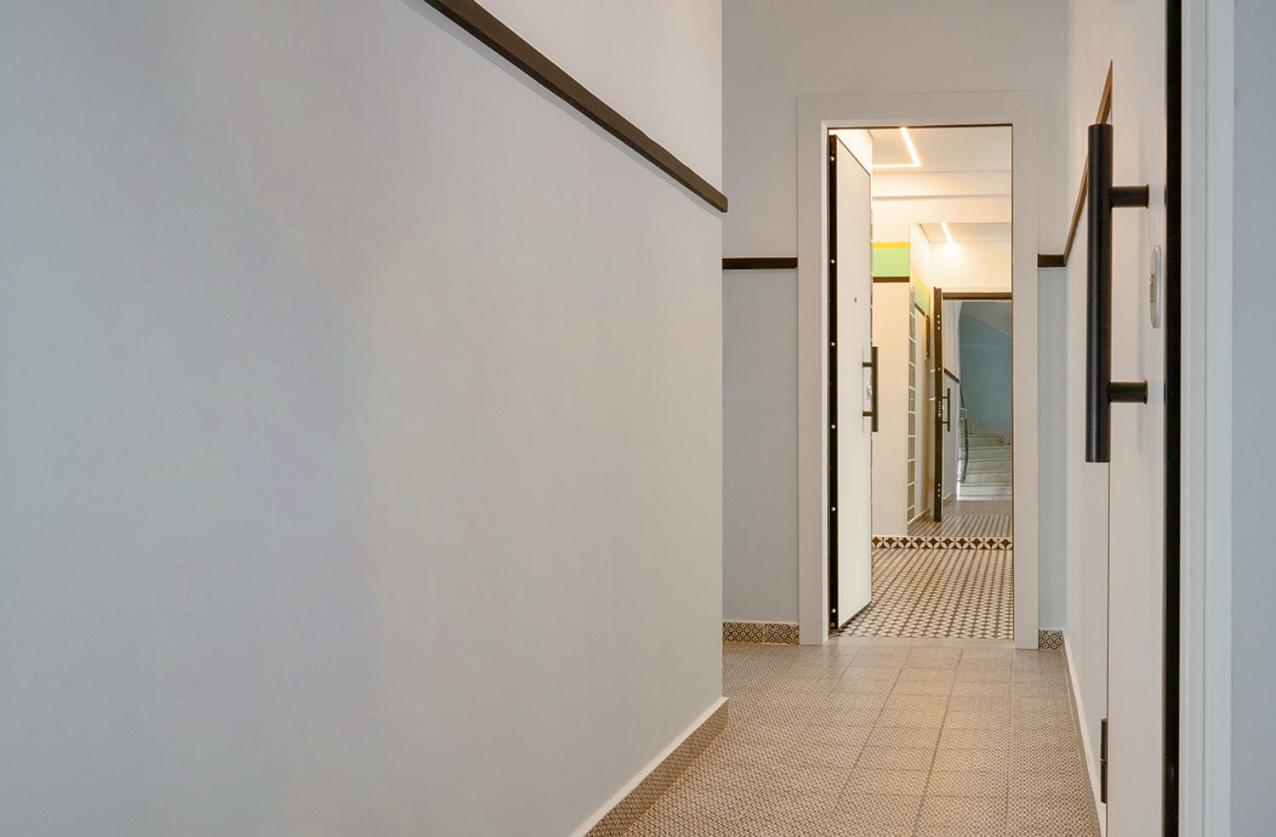 Acropolis View Luxury Apartments with Jacuzzi - 2