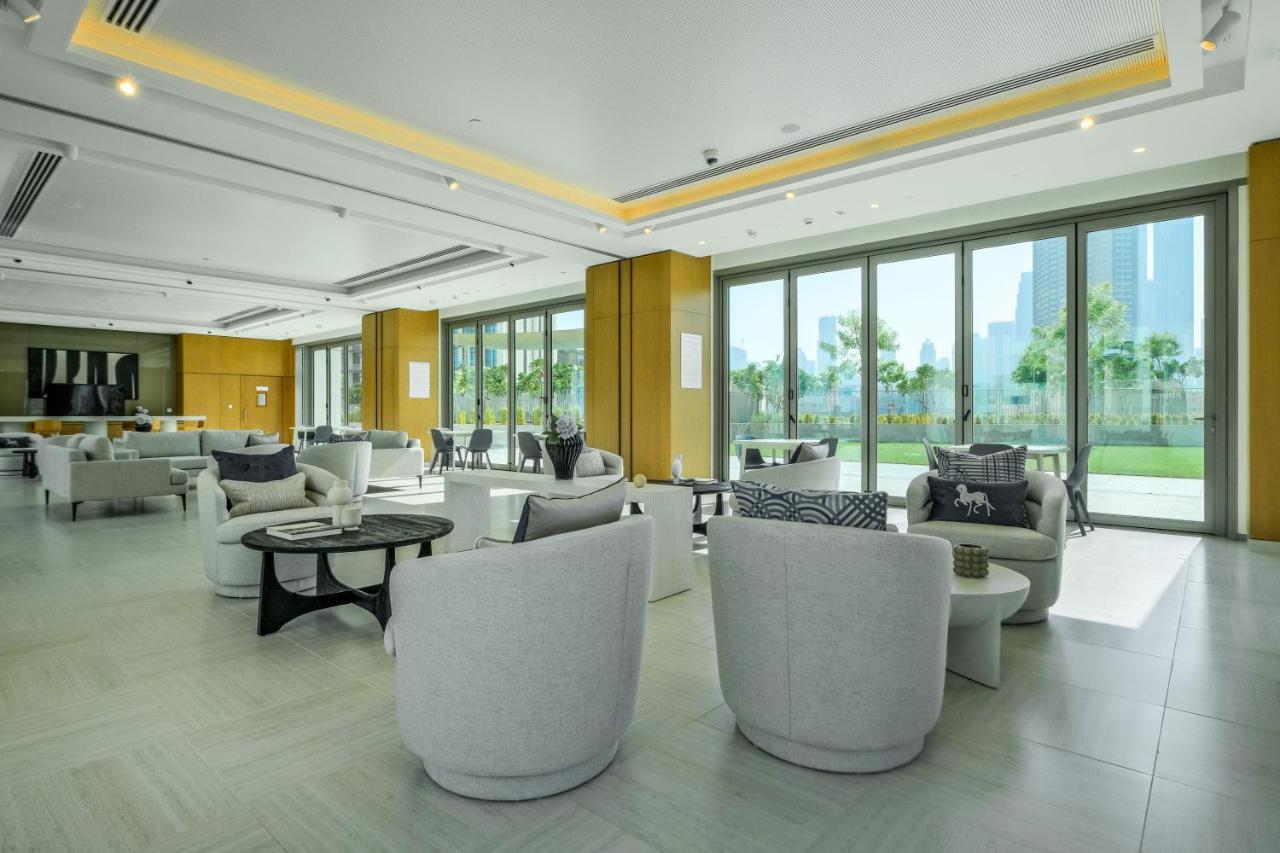 Burj View Chic 2BR Downtown Dubai - 5