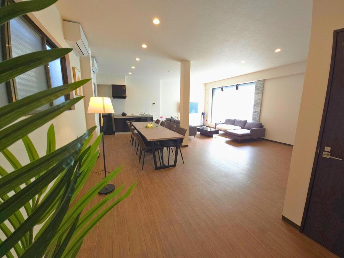 Crystal Jade102 A house in 2025 remodeled 9 beds available - 2