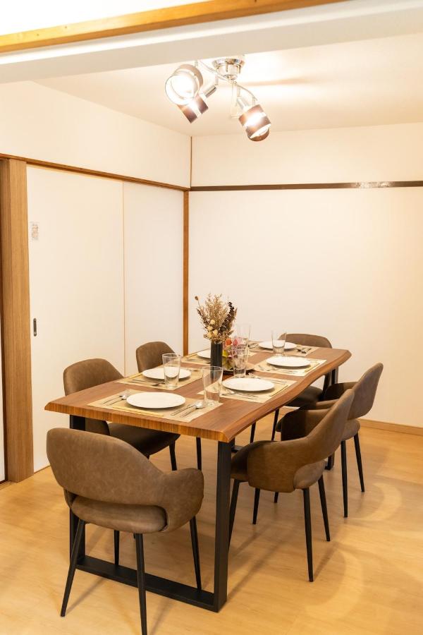 Roots Osaka Station - 2