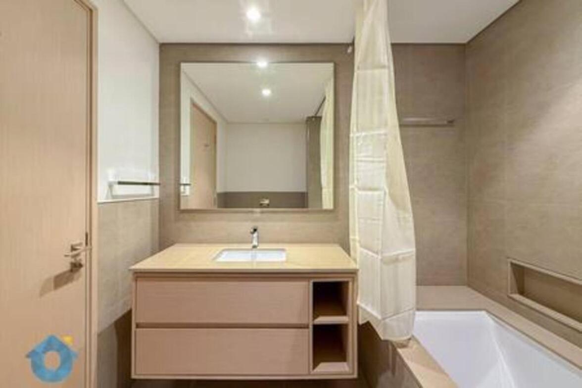 Next to Burj Khalifa & Dubai Mall - Luxury 2BR with Dubai Skyline Views - Like Home - 3