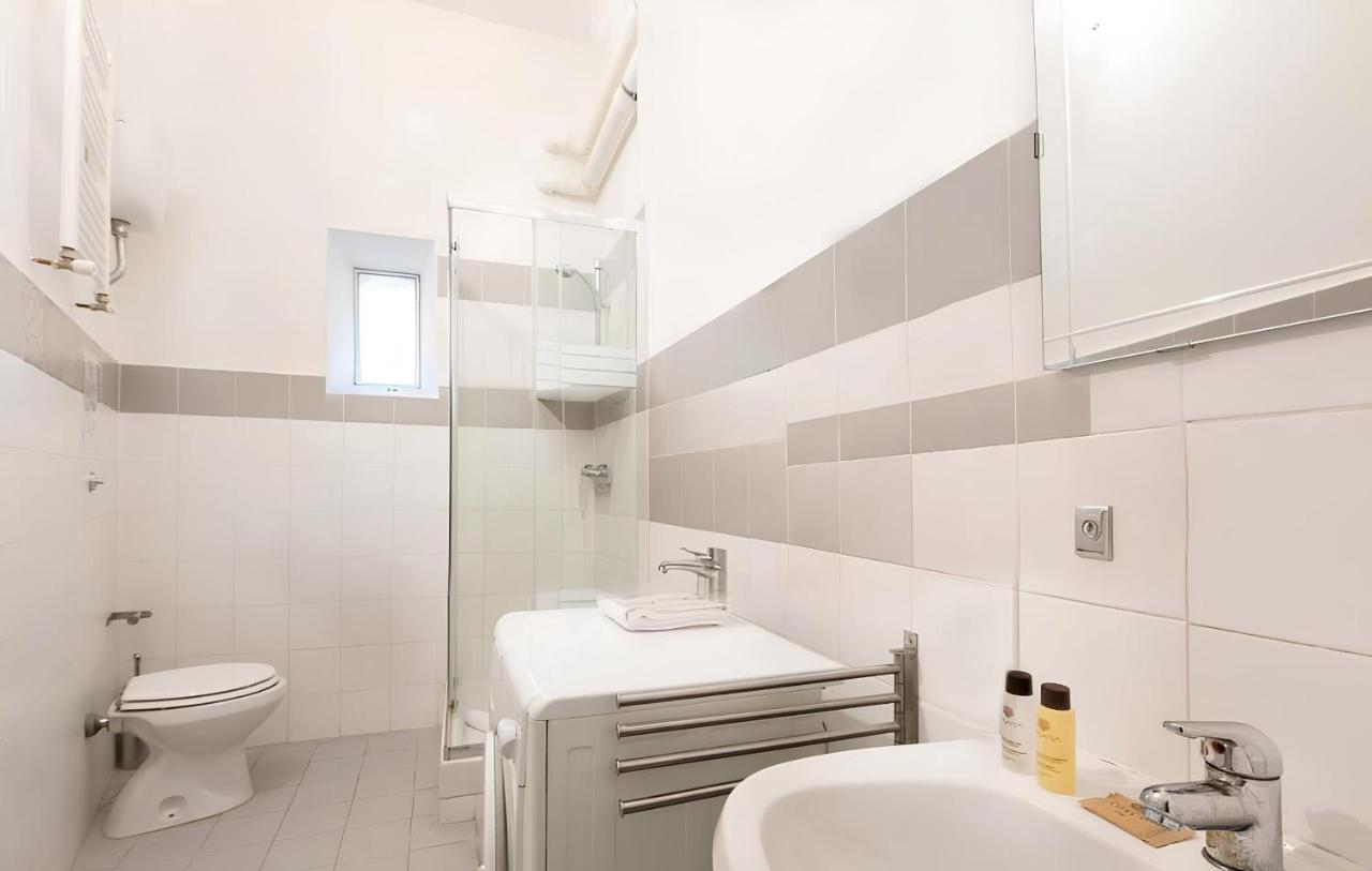 Historic 3BR Colosseum Apartment 160sqm for 9 - 3