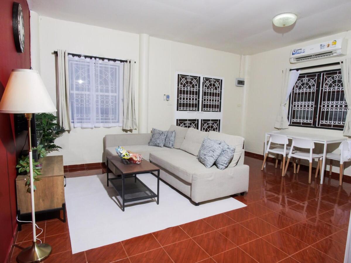 Cozy House 2BR BTS Ekkamai - 3