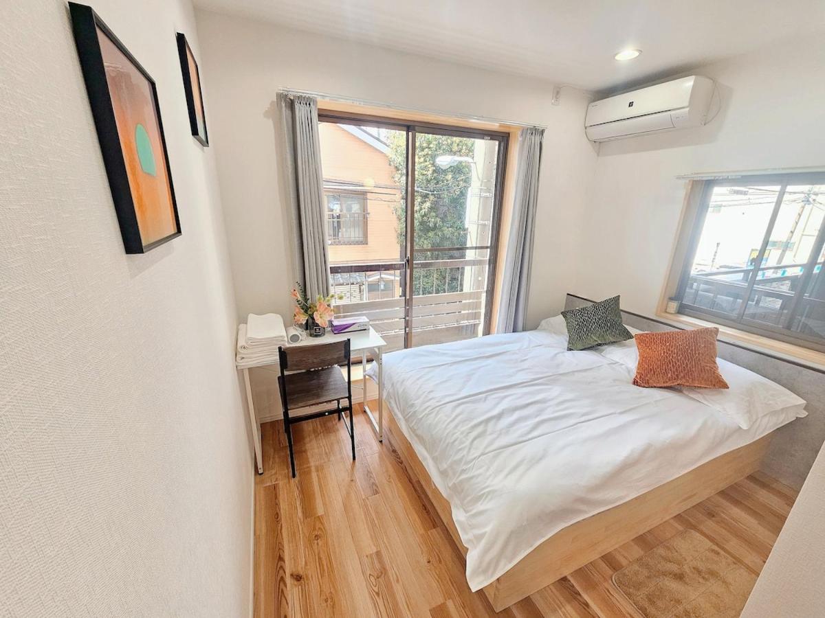 浅草花日美居 Asakusa Hanabi 205 Room Double Bed 4 min walk to Asakusa Temple Direct subway access to Narita Haneda Airport