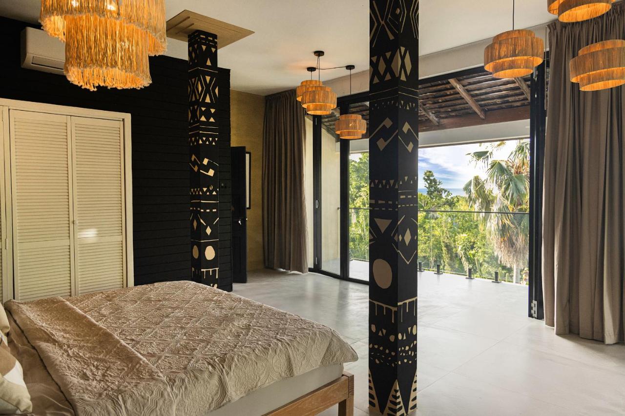 TreeTops - New Designer Villa on top of Negril! - 2