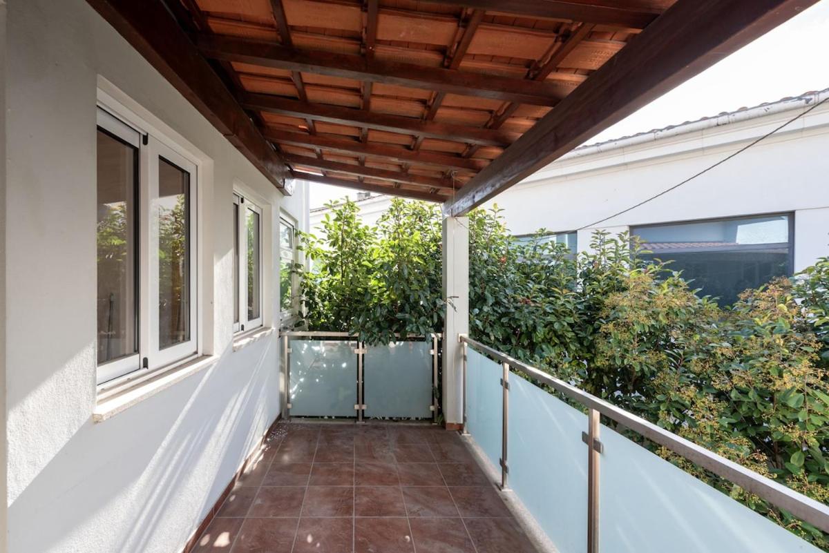 GuestReady - Warm and Inviting flat with balcony - 5