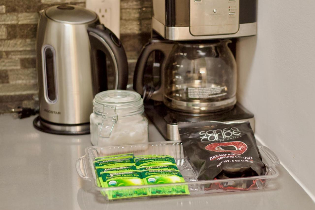 Stay In Times Square! 2-Bedroom Apartments - 5