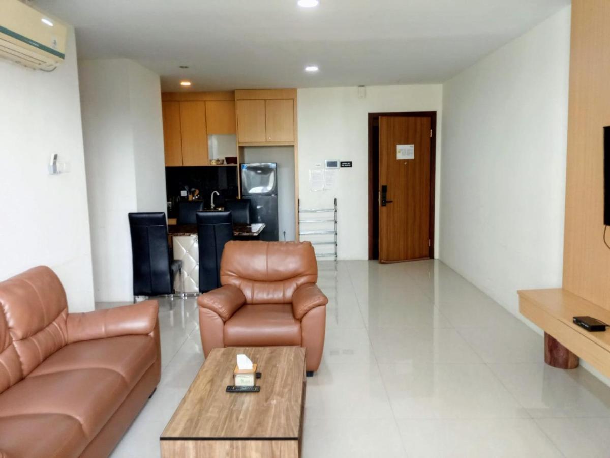 Apartment Pelita Batam Floor 9 no 1 3 Bedroom with 2 Balcony - 4