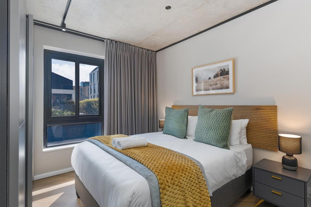 Bridgewater One 309 - 2