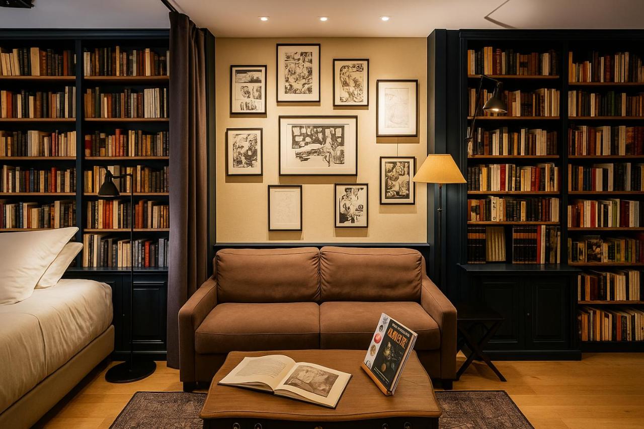 CIA Marais - Old Bookshop Style