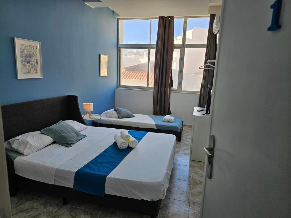 Blife Brasilya - private rooms at Santantonya 2nd floor - 2