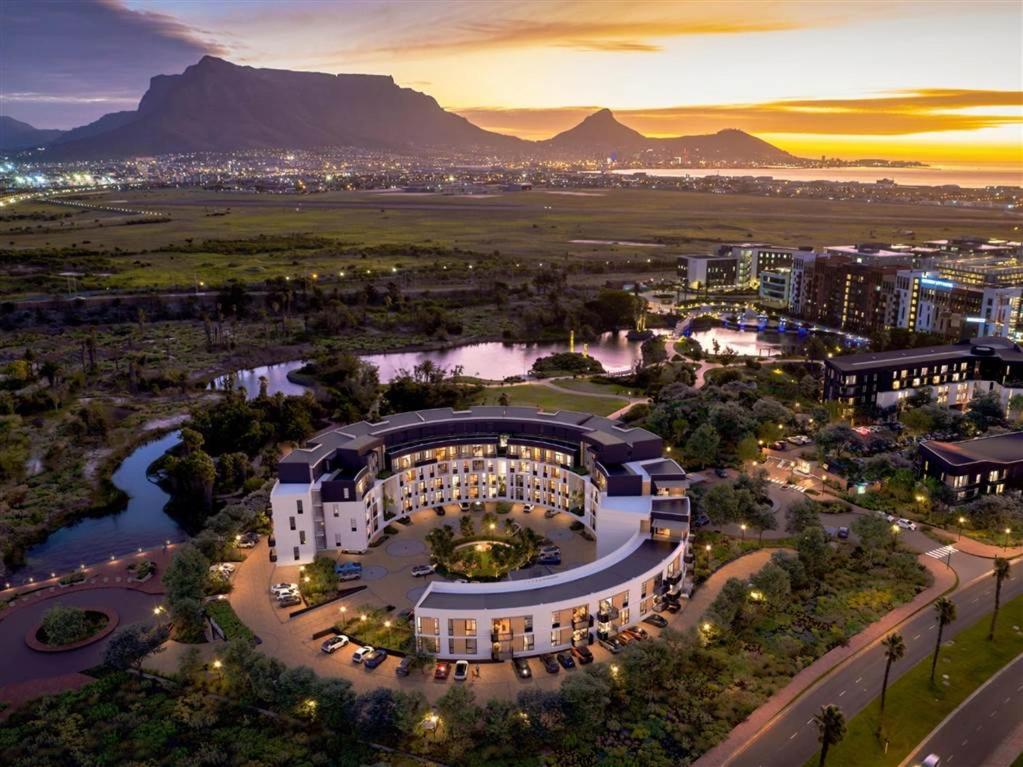 On Park - Century City Lux Studio Apartment - 2