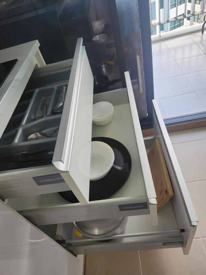 Cen 1 bed room861 - 3