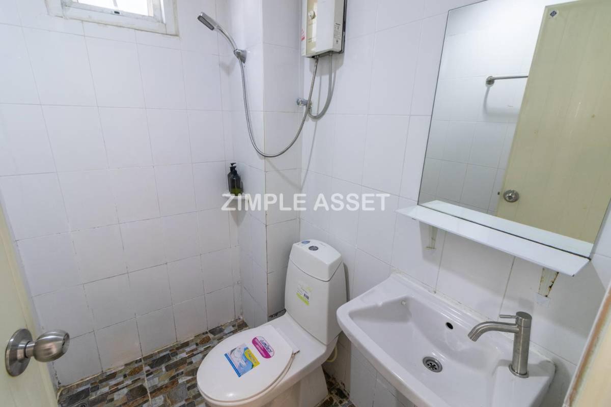 Tim Place - BTS Phra Khanong - 3