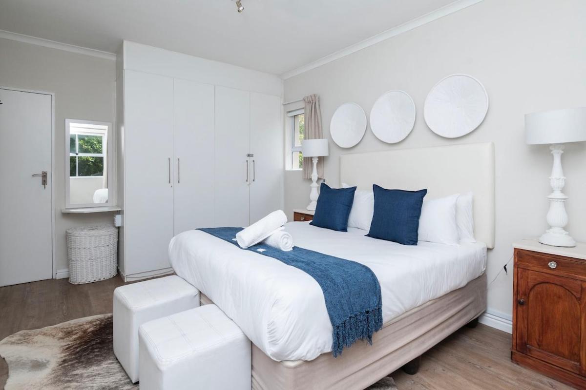 Green Point Living with Stadium View - 2