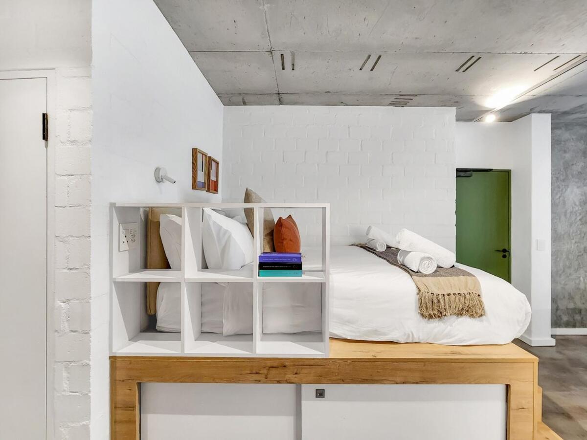 Seaside, Modern Luxury Apartment - 2