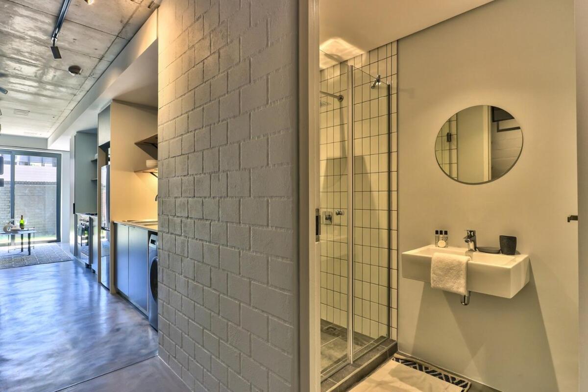 Ideal work from homestudio in new development - 3