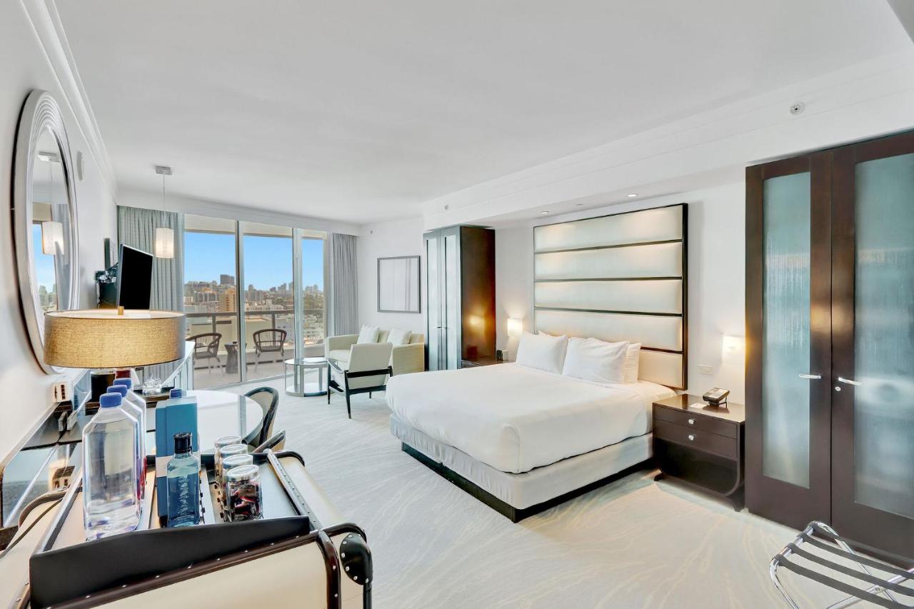 Luxury Oceanview Suite at the Fontainebleau Miami Beach with Balcony, King & Sofa Bed - 2
