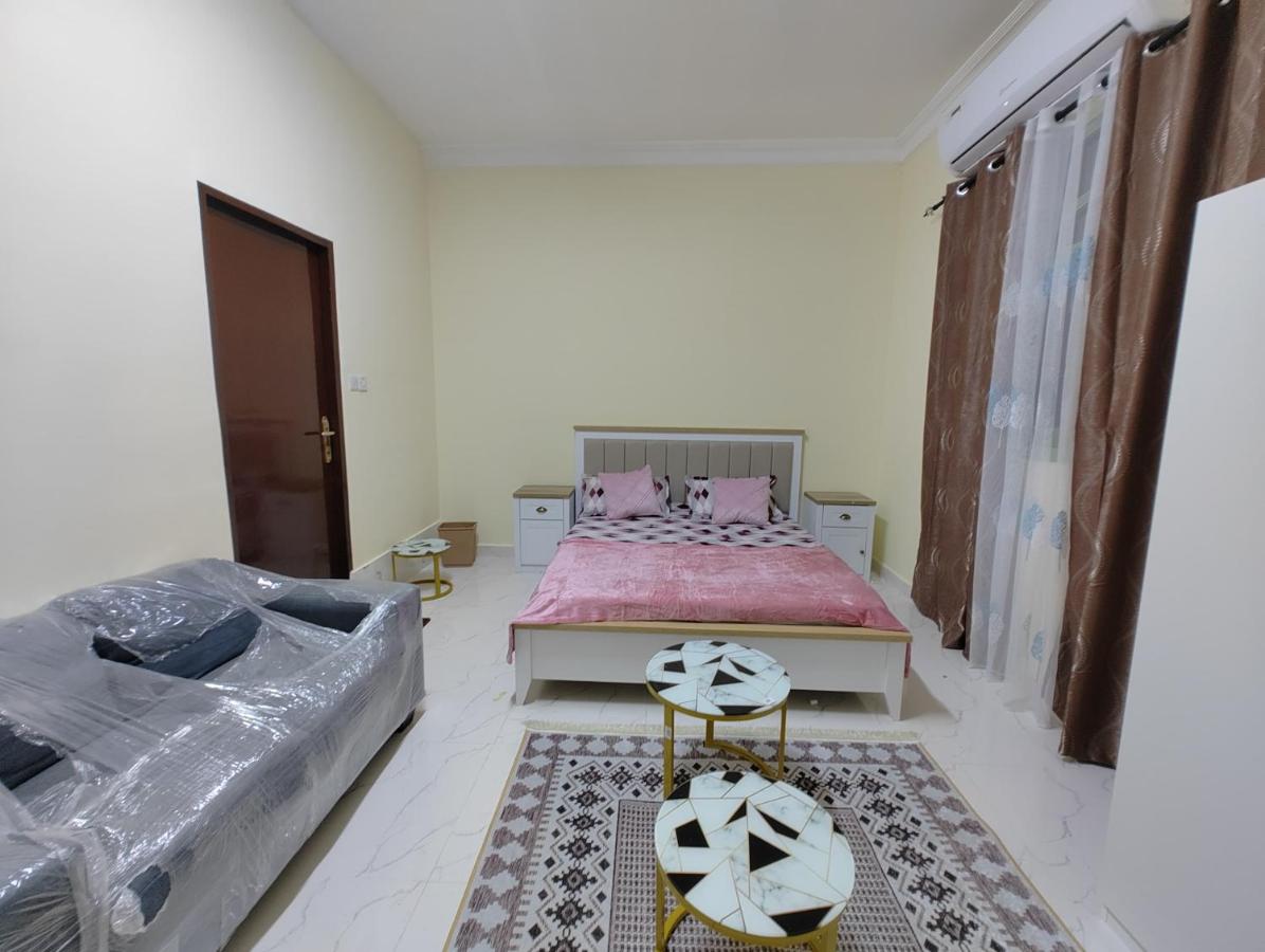 Furnished Studio in Mushrif coop - 4