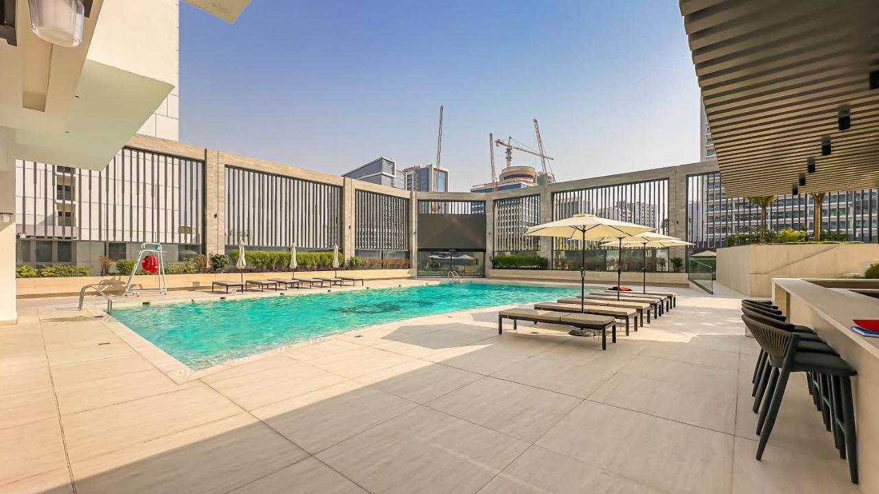 Escape24 Brand New 1BR with City View near Burj Khalifa - 4