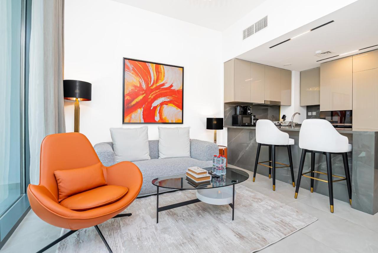 Escape24 Brand New 1BR with City View near Burj Khalifa - 5