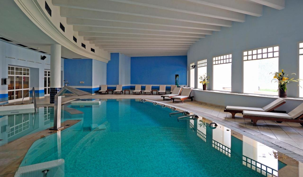 Heated swimming pool: Medina Solaria And Thalasso