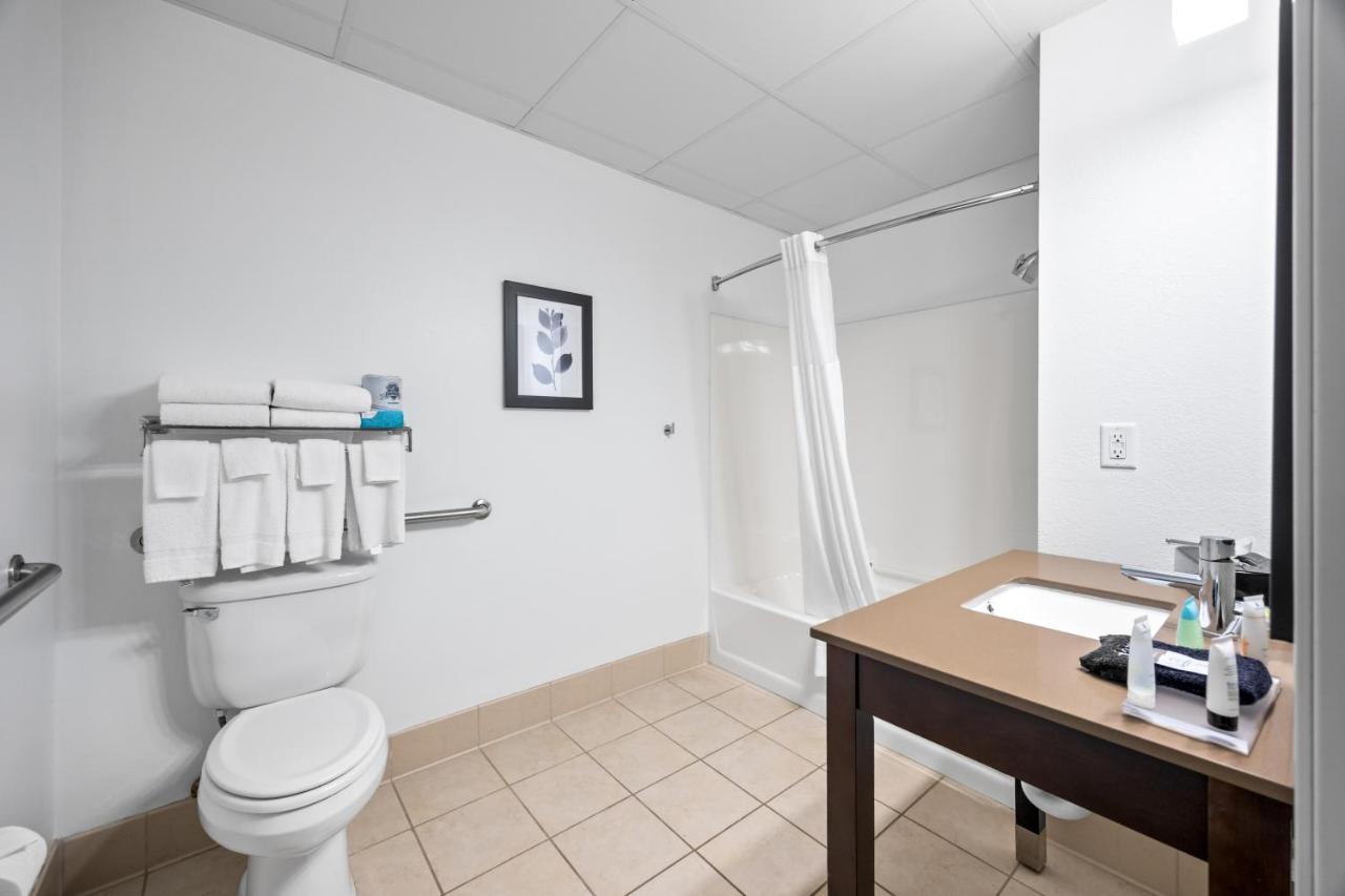 Independence Stay Hotel & Suites — photo 11