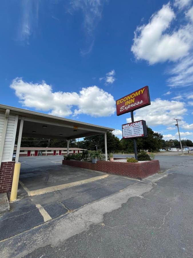 Economy Inn Express — photo 9