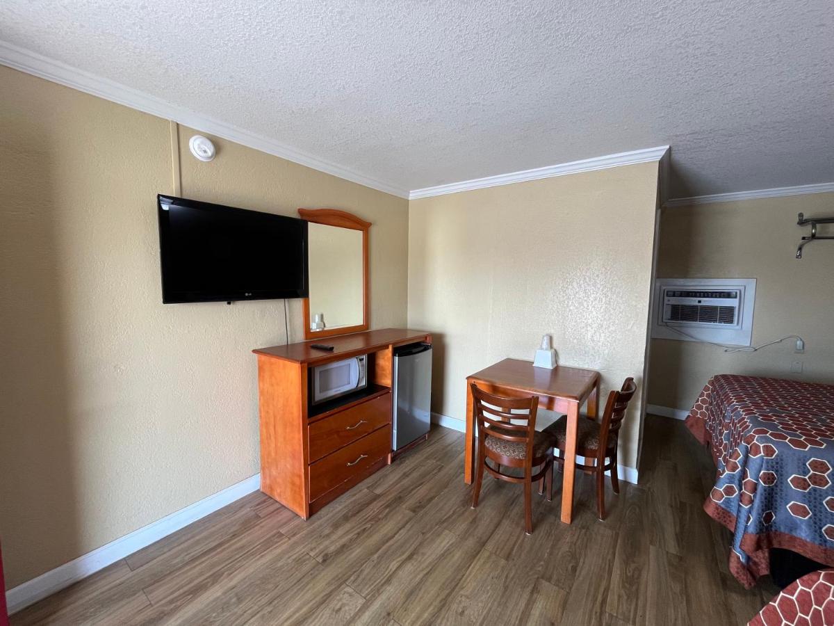 Economy Inn Express — photo 10