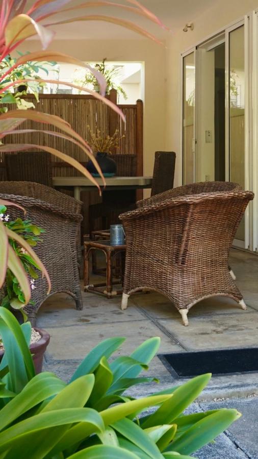 Gardens Retreat, Peaceful Bungalow near Beach - 5