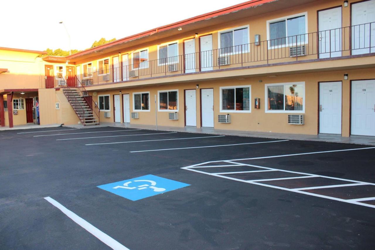 RegaLodge Motel — photo 11