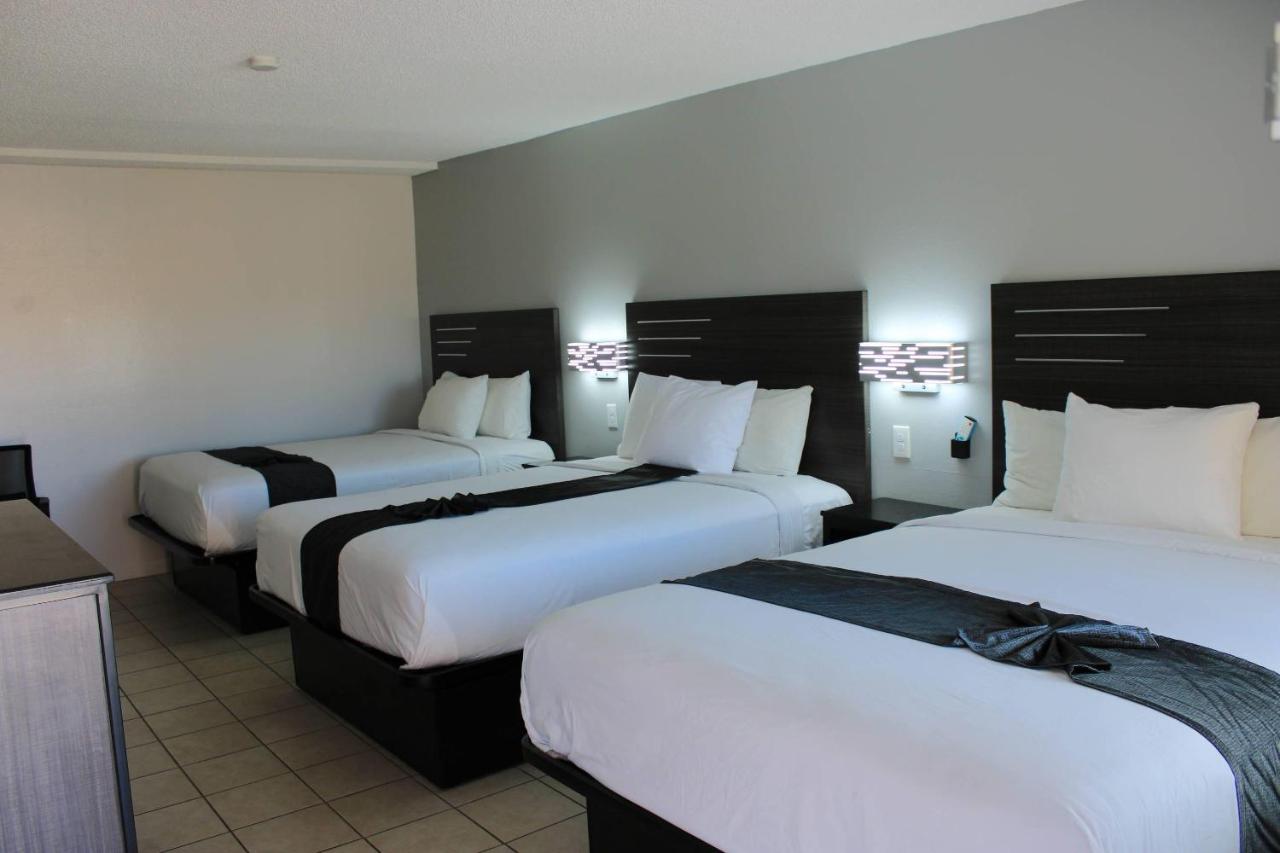 RegaLodge Motel — photo 14