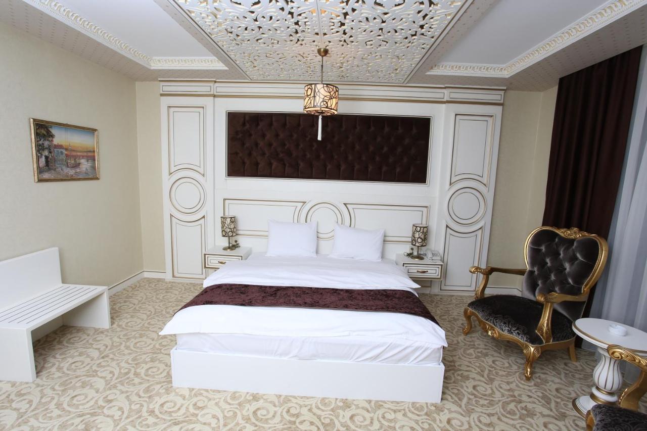 Opera Hotel photo