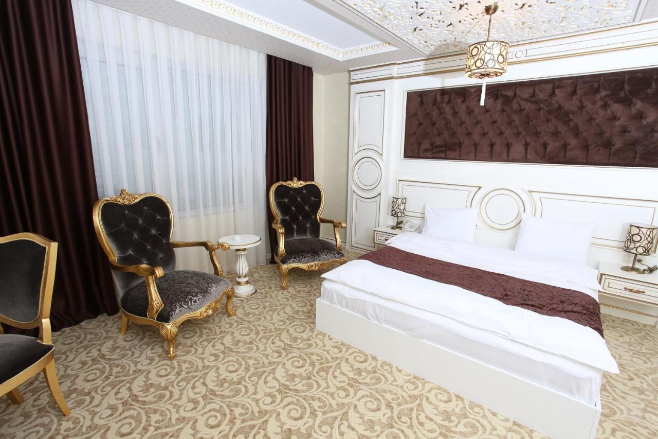 Opera Hotel photo