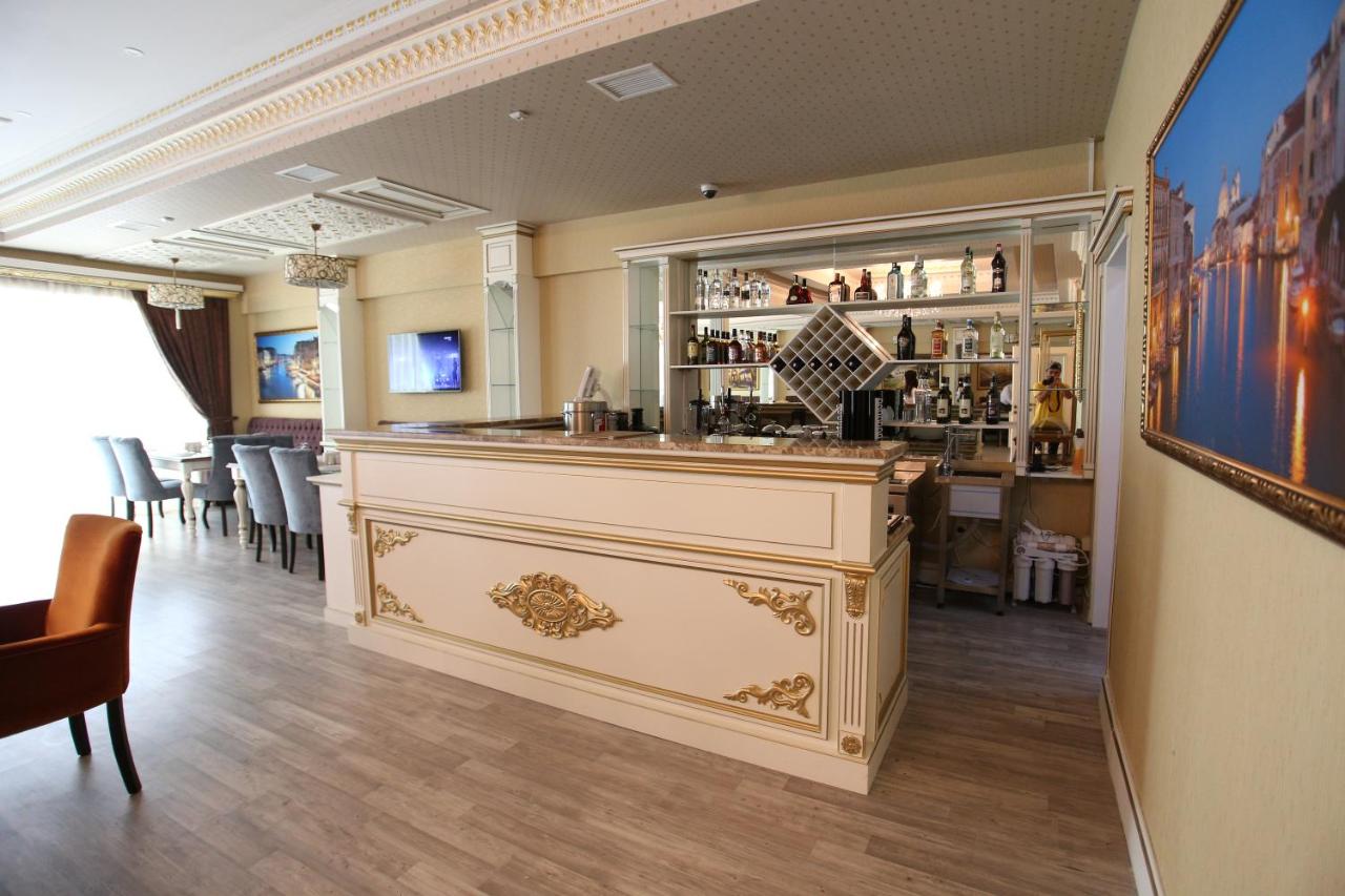 Opera Hotel photo