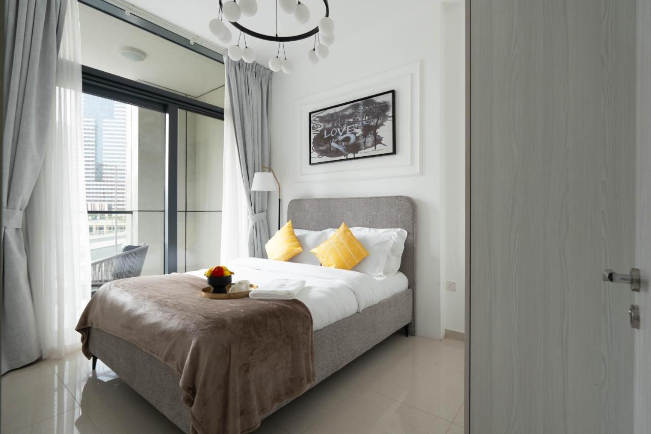 KeyRock - Modern 1BR in Zada with Pool & View - 4