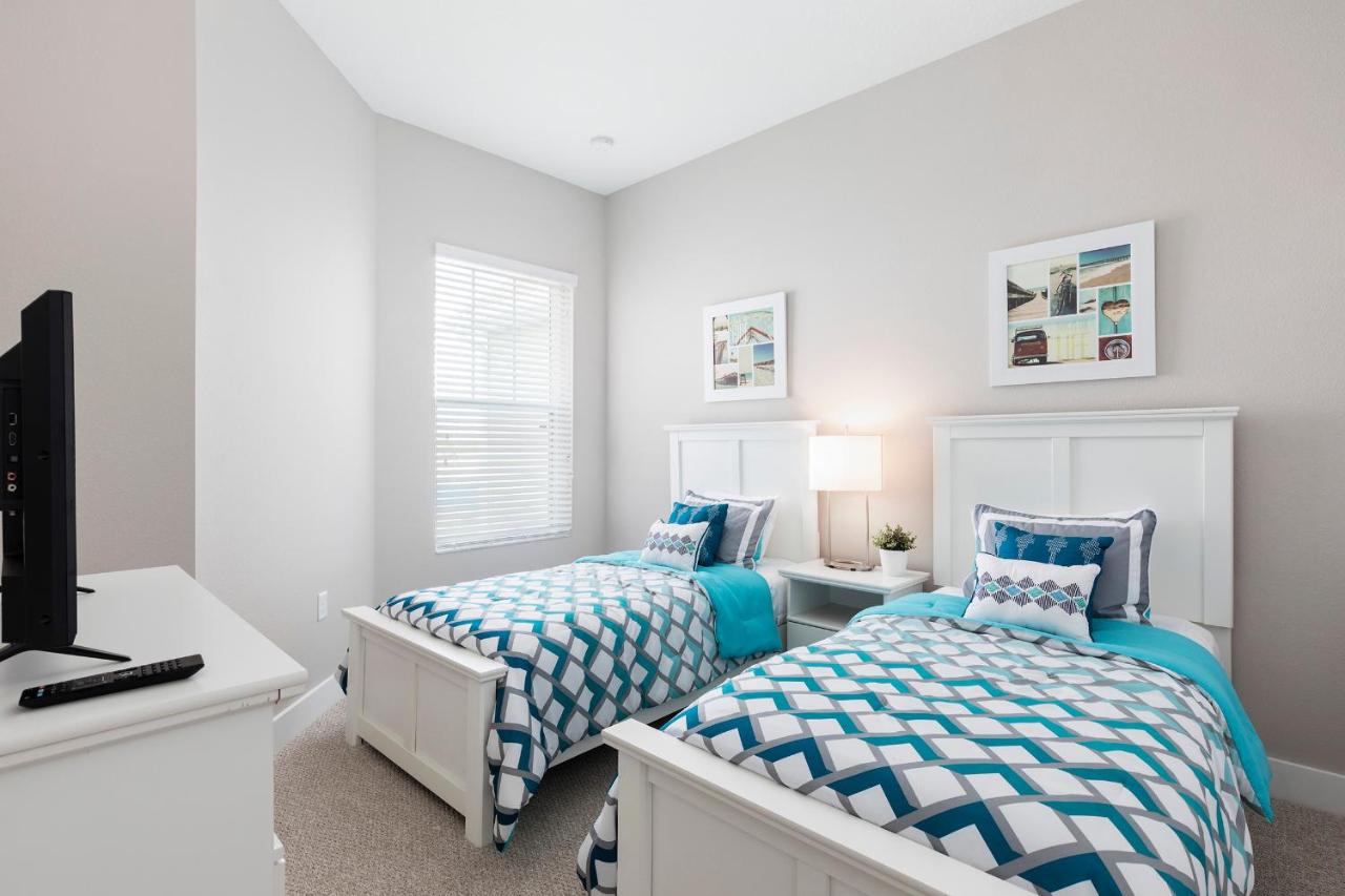 Summerville Resort Five Bedroom Townhome SMV126 — photo 17