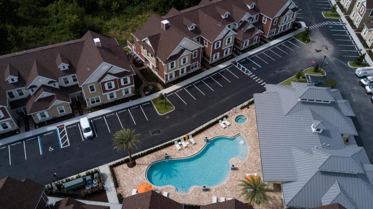 Summerville Resort Five Bedroom Townhome SMV126 — photo 24