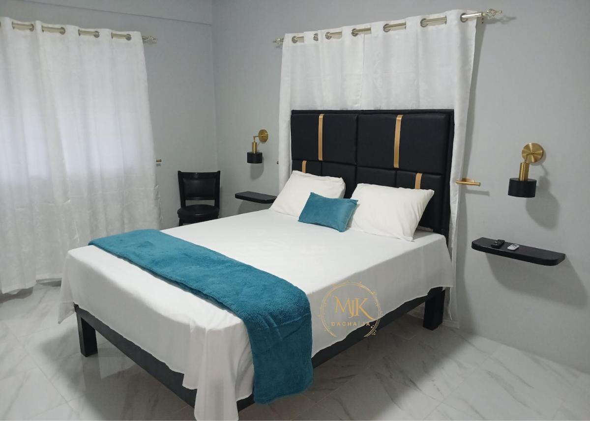 Mjk Dacha Ja - Kingston