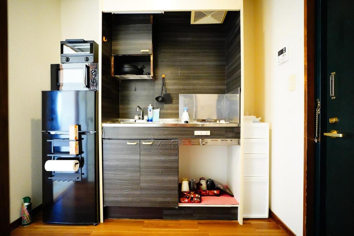 Tomo House 西新宿五丁目アパート 303