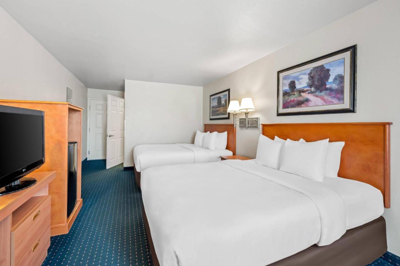 Economy Inn — photo 2
