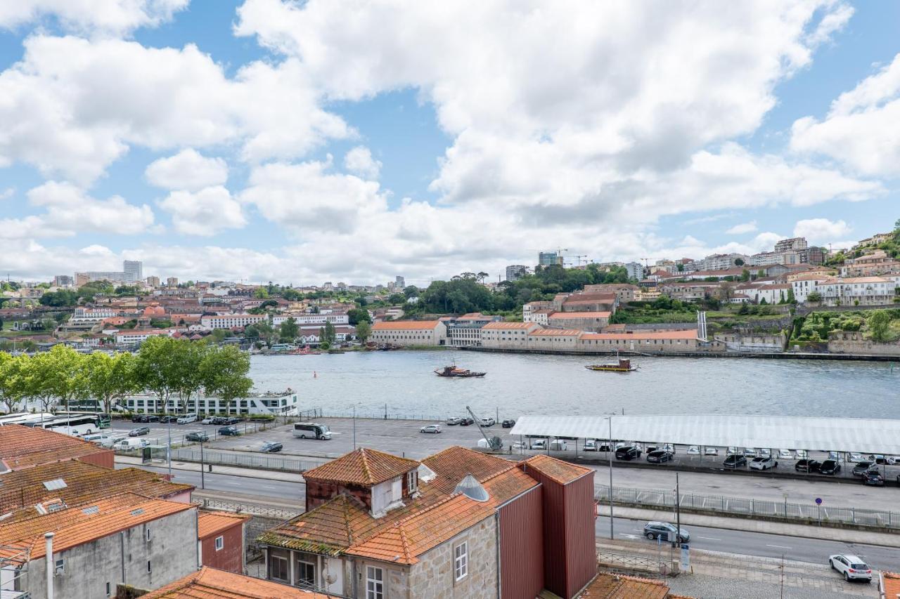 Porto Riverville Apartments - 2